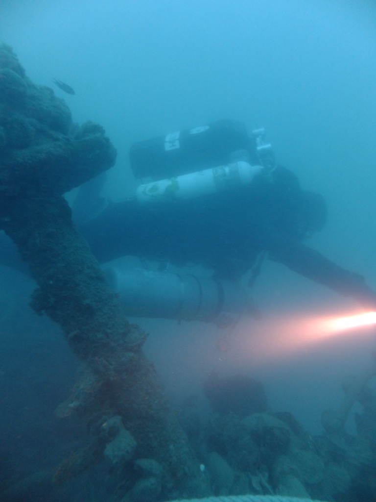 Diving the new wreck located by DJL tech